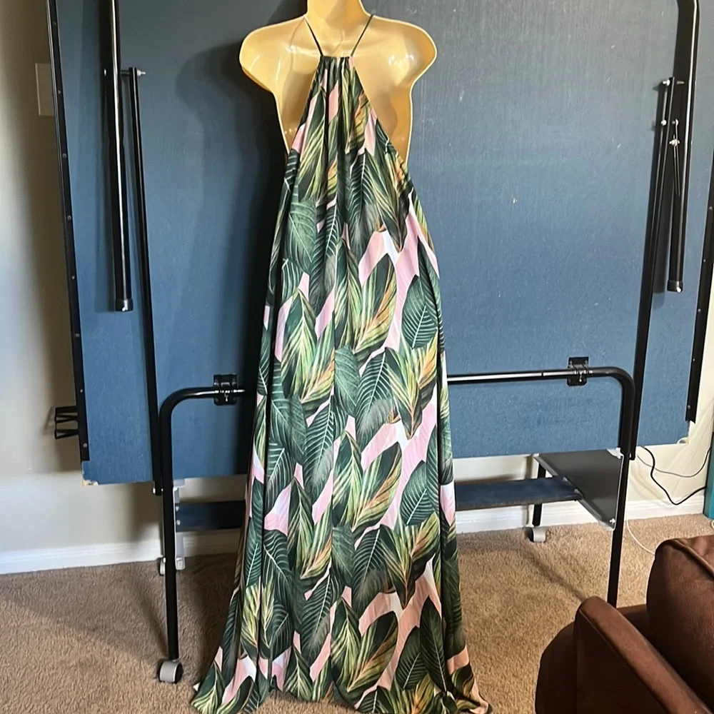 Show me your mumu size extra small Bronte open side dress - Picture 5 of 6